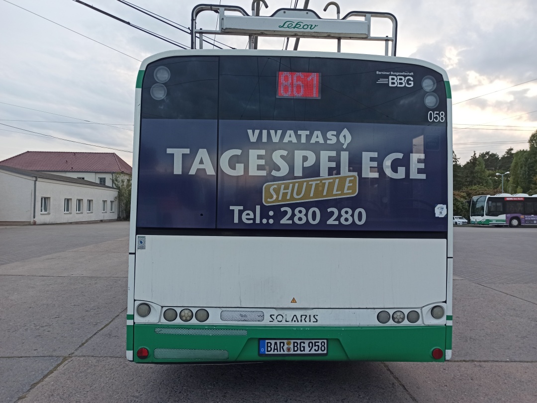 Gelenkobus Nr. 058 vom polnischen Typ Solaris Trollino 18 III Cegelec AC