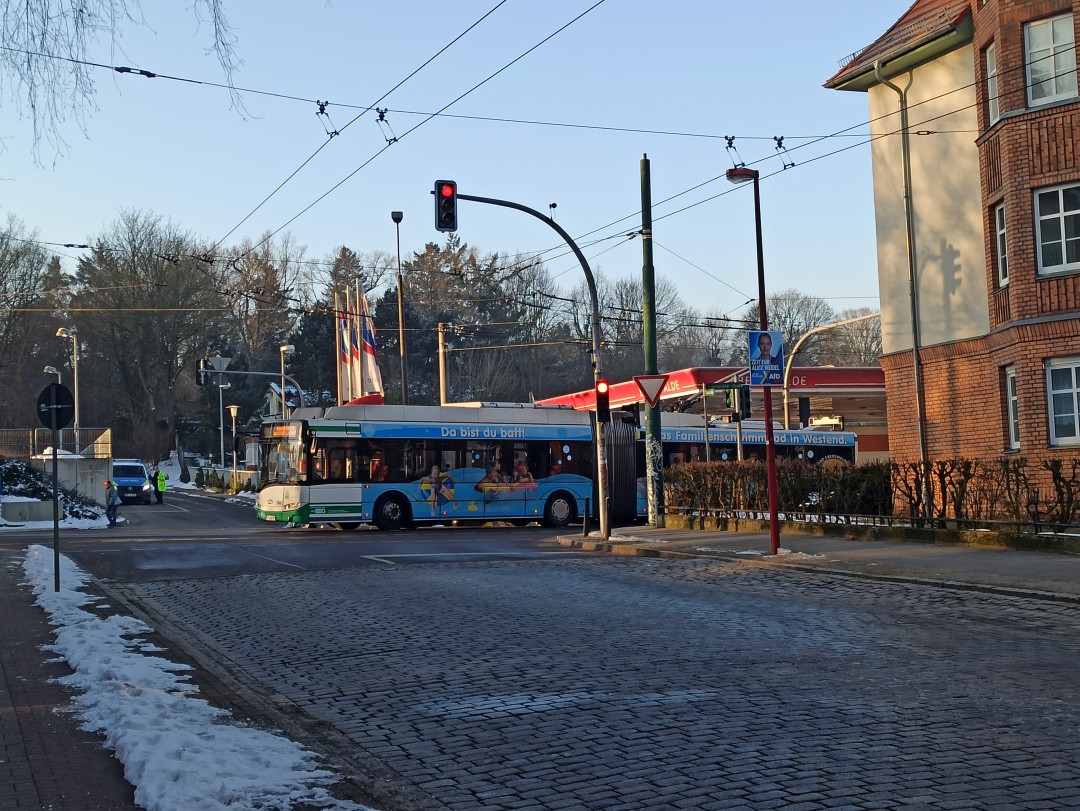 Schwerer Verkehrsunfall auf der Freienwalder Straße (B167)