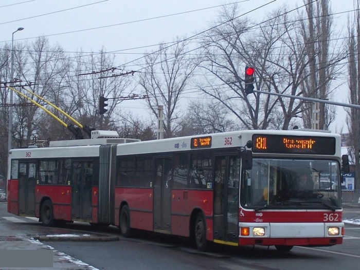 Former Eberswalde articulated trolleybus 033 of the Austrian type &Ouml;AF Gr&auml;f & Stift NGE 152 M17 in Budapest/H with the car no. 362 on the Cserto utca.